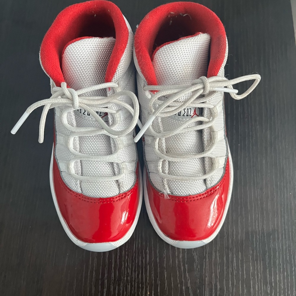 Toddler Cherry 11’s 10C